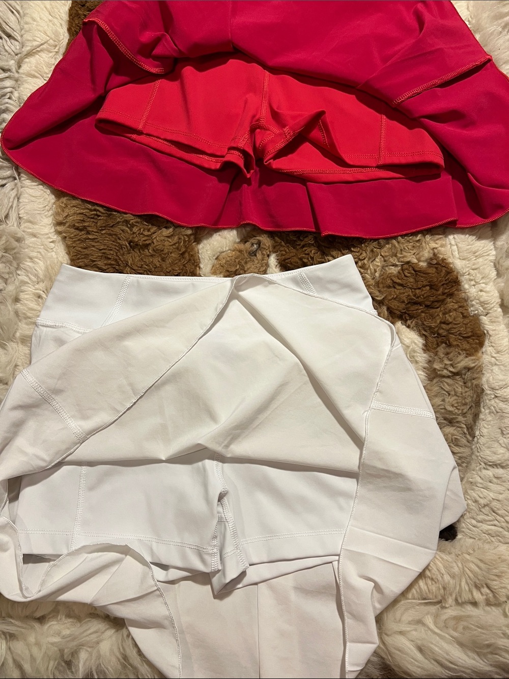 Aritzia TnAction Tennis skirt x 2 both small - Picture 3 of 3